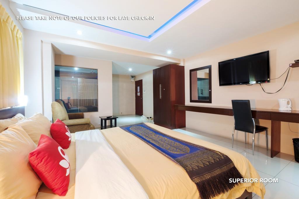 Zen Rooms Lk Metro Pattaya Eksteriør billede