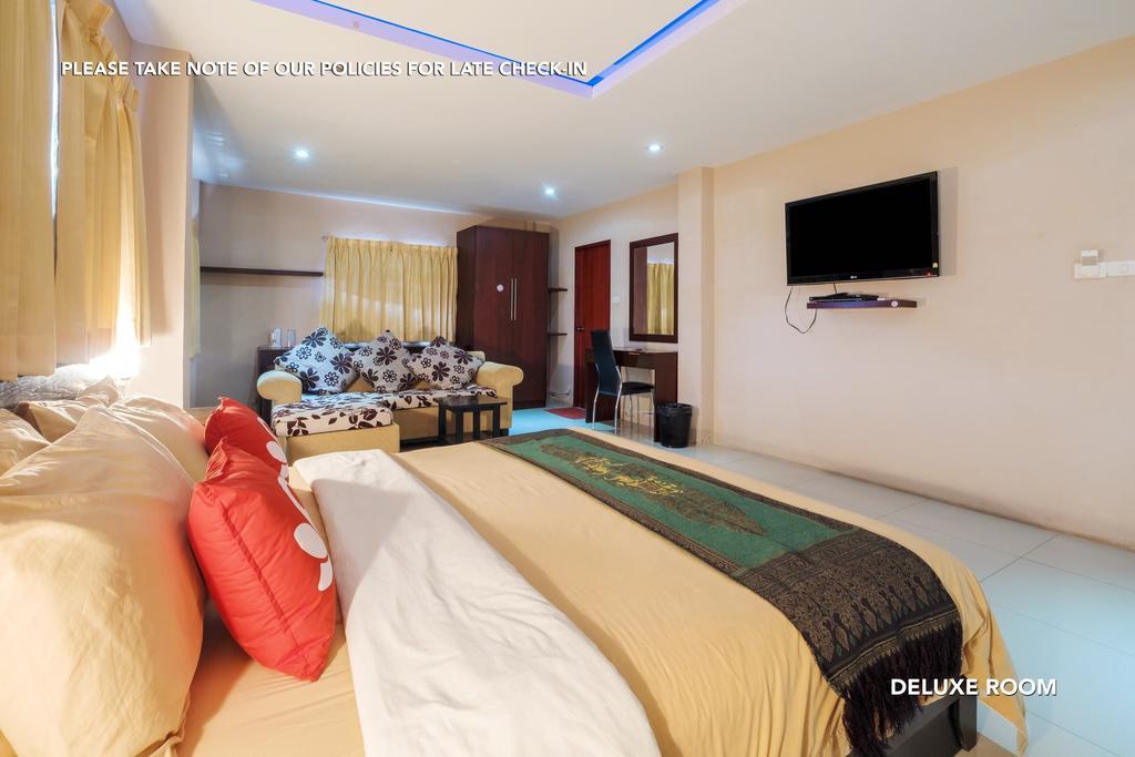 Zen Rooms Lk Metro Pattaya Eksteriør billede