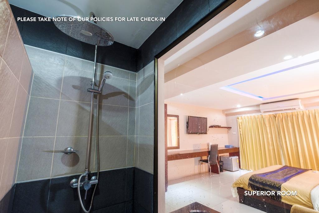 Zen Rooms Lk Metro Pattaya Eksteriør billede