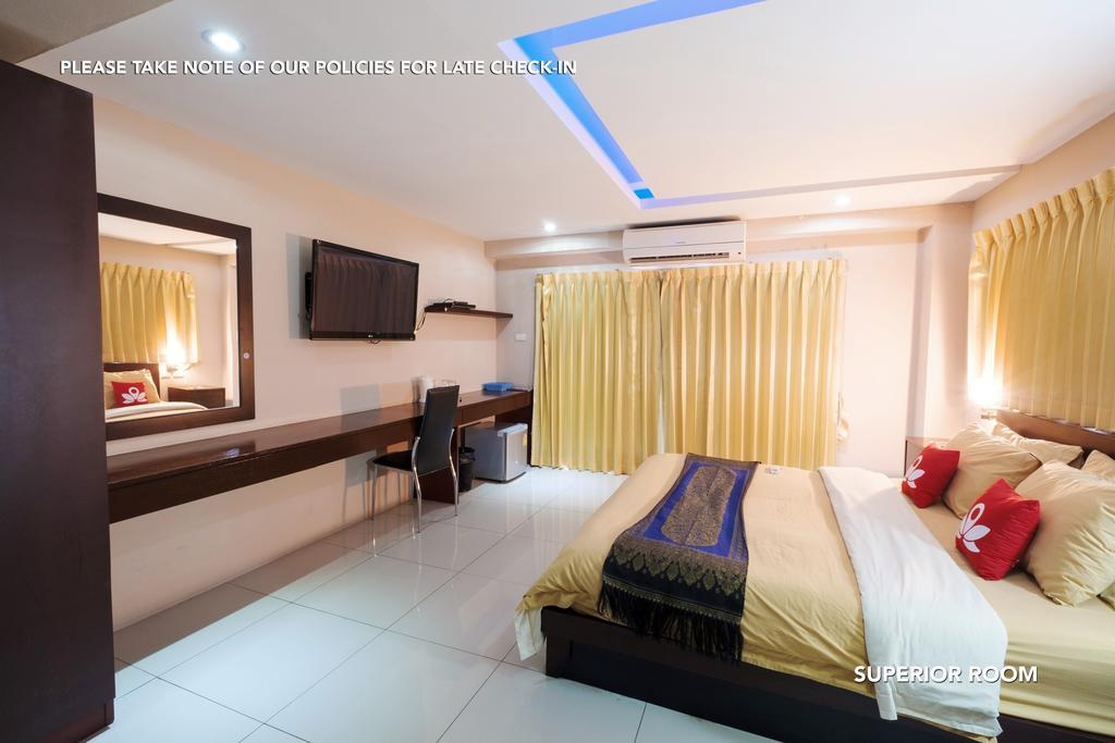 Zen Rooms Lk Metro Pattaya Eksteriør billede